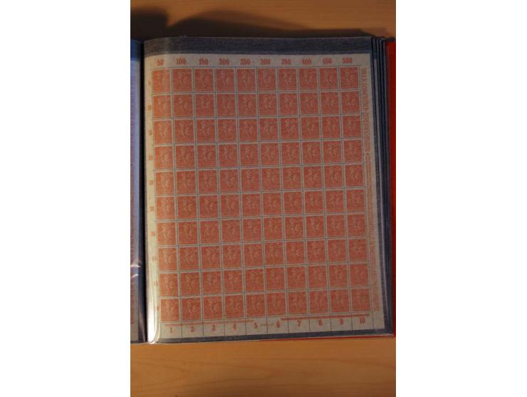 1915/23, 26 kpl. Bogen (16 verschiedene) und 3 Bogenteile ex Mi.-Nr. 102x-319bW sowie D77b, alles bessere Farben, postfrisch,