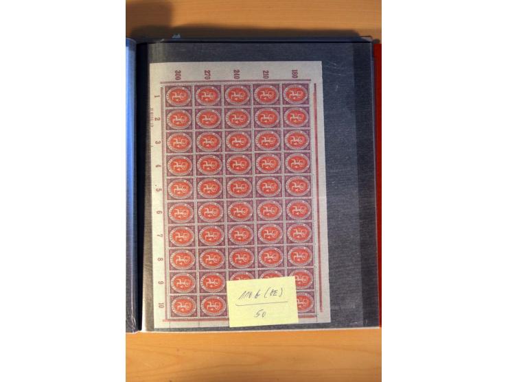 1915/23, 26 kpl. Bogen (16 verschiedene) und 3 Bogenteile ex Mi.-Nr. 102x-319bW sowie D77b, alles bessere Farben, postfrisch,