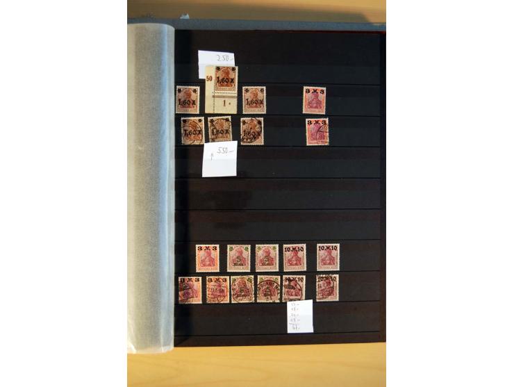 1916/23, ungebrauchte, postrische und gestempelte Sammlung, sehr spezialisiert mit einer Vielzahl an Besonderheiten wie Einhe