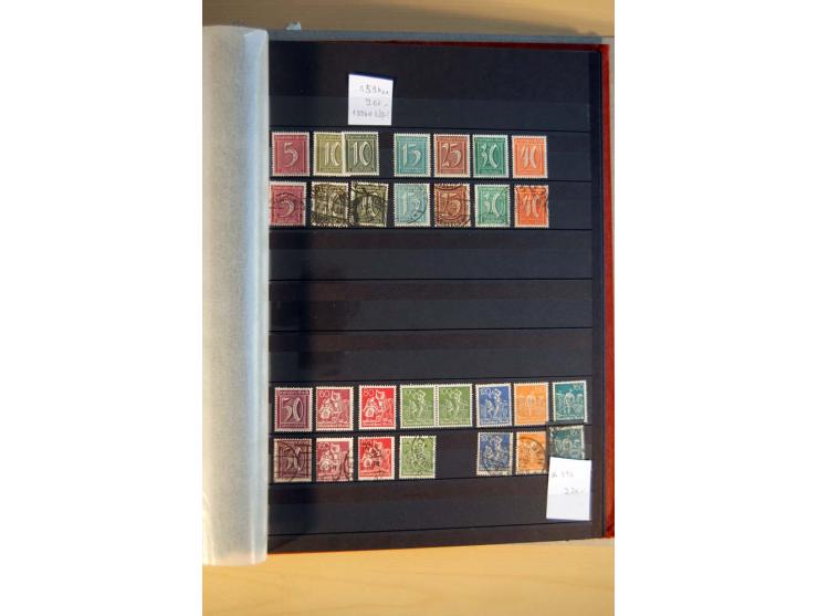 1916/23, ungebrauchte, postrische und gestempelte Sammlung, sehr spezialisiert mit einer Vielzahl an Besonderheiten wie Einhe