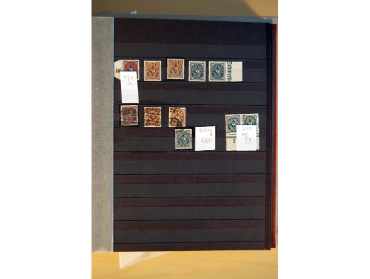 1916/23, ungebrauchte, postrische und gestempelte Sammlung, sehr spezialisiert mit einer Vielzahl an Besonderheiten wie Einhe
