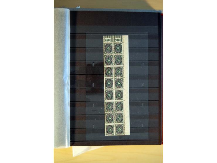 1916/23, ungebrauchte, postrische und gestempelte Sammlung, sehr spezialisiert mit einer Vielzahl an Besonderheiten wie Einhe