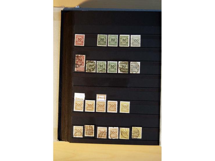1916/23, ungebrauchte, postrische und gestempelte Sammlung, sehr spezialisiert mit einer Vielzahl an Besonderheiten wie Einhe