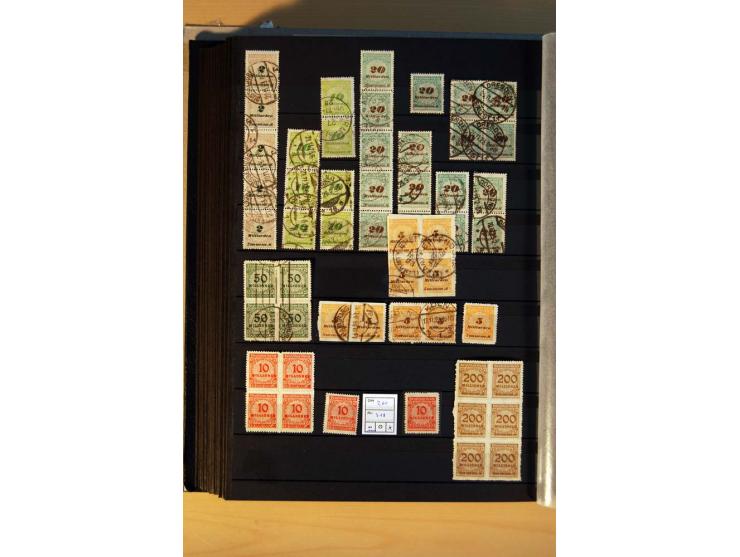 1916/23, ungebrauchte, postrische und gestempelte Sammlung, sehr spezialisiert mit einer Vielzahl an Besonderheiten wie Einhe