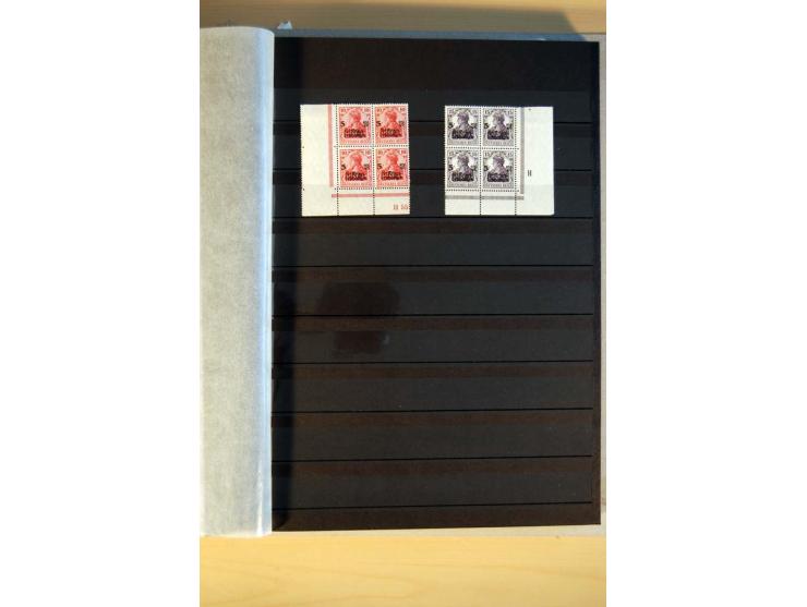 1916/23, ungebrauchte, postrische und gestempelte Sammlung, sehr spezialisiert mit einer Vielzahl an Besonderheiten wie Einhe