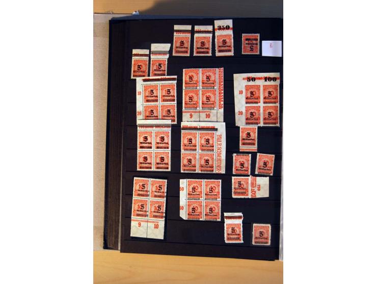 1916/23, ungebrauchte, postrische und gestempelte Sammlung, sehr spezialisiert mit einer Vielzahl an Besonderheiten wie Einhe