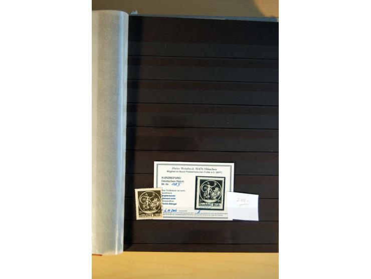 1916/23, ungebrauchte, postrische und gestempelte Sammlung, sehr spezialisiert mit einer Vielzahl an Besonderheiten wie Einhe
