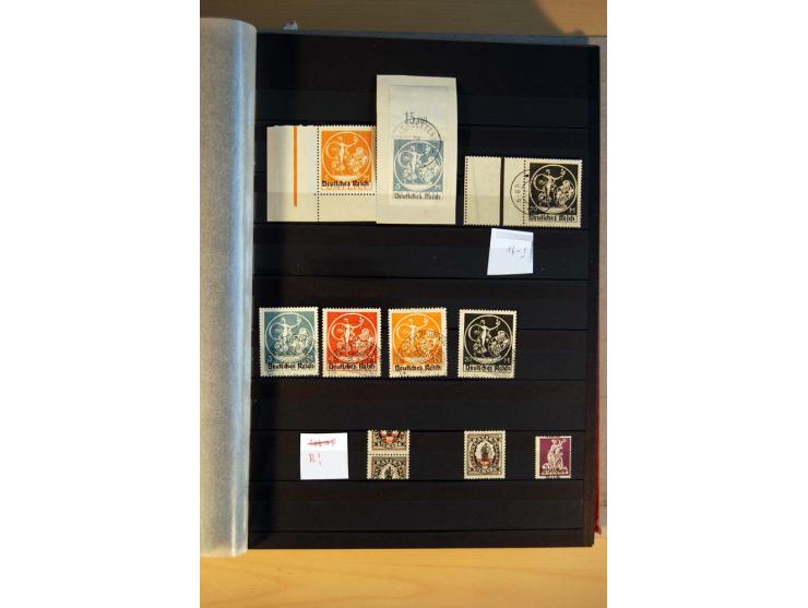 1916/23, ungebrauchte, postrische und gestempelte Sammlung, sehr spezialisiert mit einer Vielzahl an Besonderheiten wie Einhe