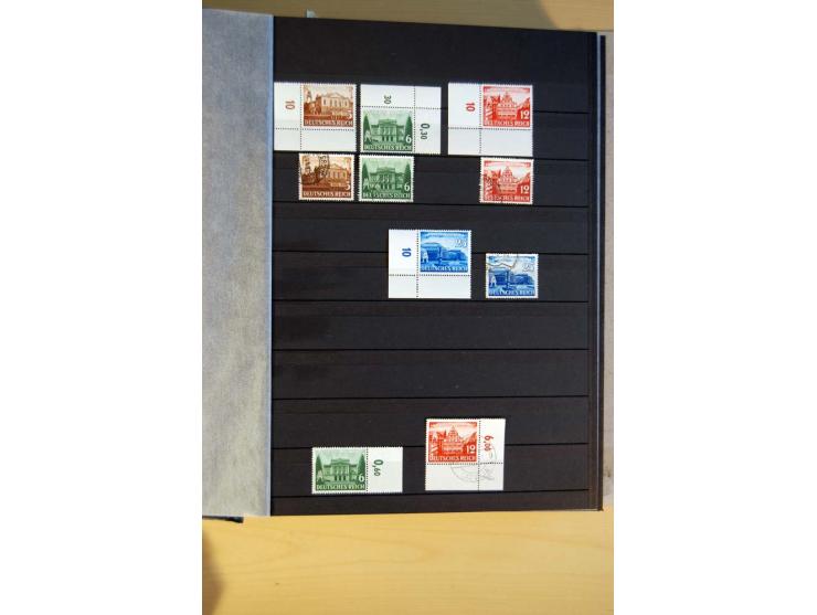1923/45, umfangreiche ungebrauchte, postfrische und gestempelte Sammlung mit einer Vielzahl an besseren Werten, z.B. Mi.-Nr. 
