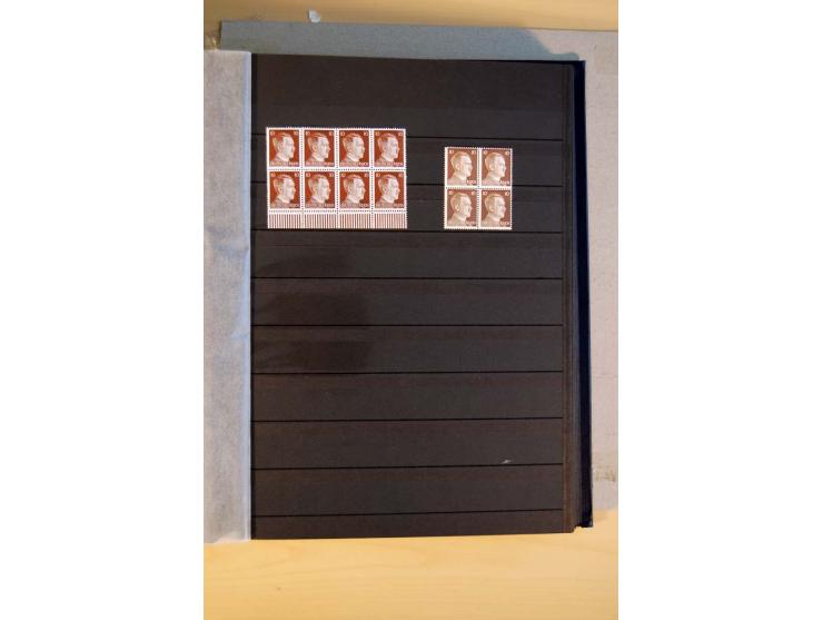 1923/45, umfangreiche ungebrauchte, postfrische und gestempelte Sammlung mit einer Vielzahl an besseren Werten, z.B. Mi.-Nr. 