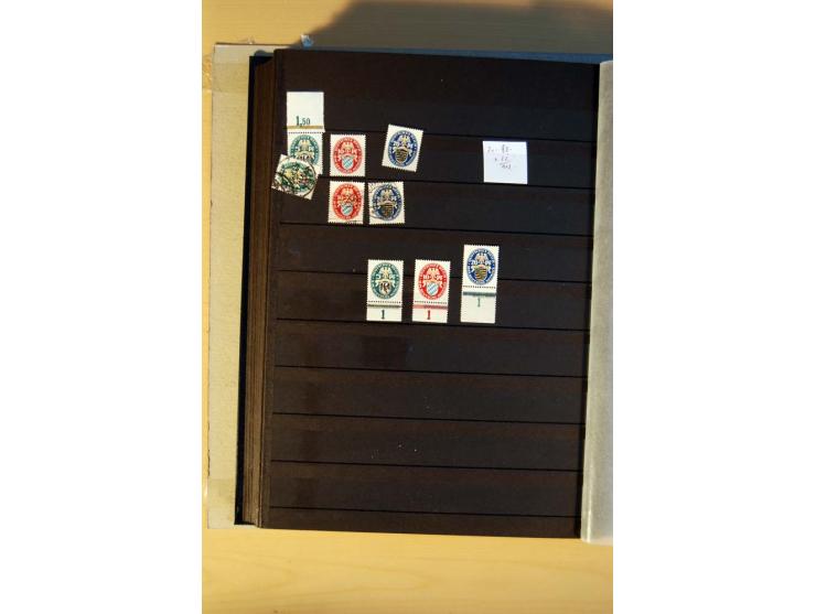 1923/45, umfangreiche ungebrauchte, postfrische und gestempelte Sammlung mit einer Vielzahl an besseren Werten, z.B. Mi.-Nr. 