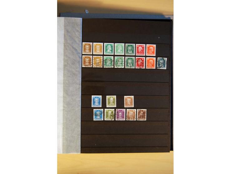 1923/45, umfangreiche ungebrauchte, postfrische und gestempelte Sammlung mit einer Vielzahl an besseren Werten, z.B. Mi.-Nr. 