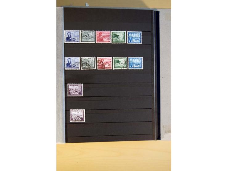 1923/45, umfangreiche ungebrauchte, postfrische und gestempelte Sammlung mit einer Vielzahl an besseren Werten, z.B. Mi.-Nr. 