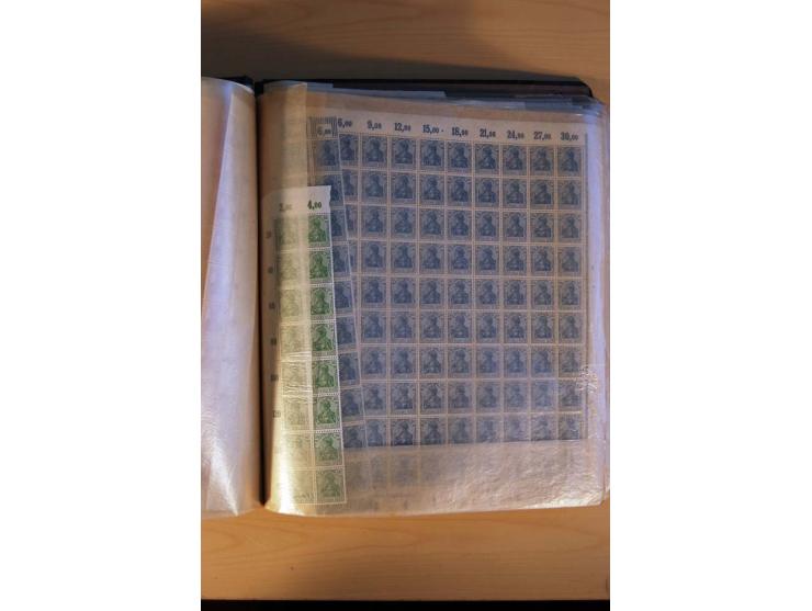 1919/23, Infla, postfrischer reichhaltiger Posten in Bogen und Bogenteilen