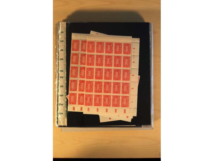 1920/23, Posten mit meist postfrischen Bogen und Bogenteilen mit DZ, HAN, Farben und weiteren Besonderheiten, meist Holztaube