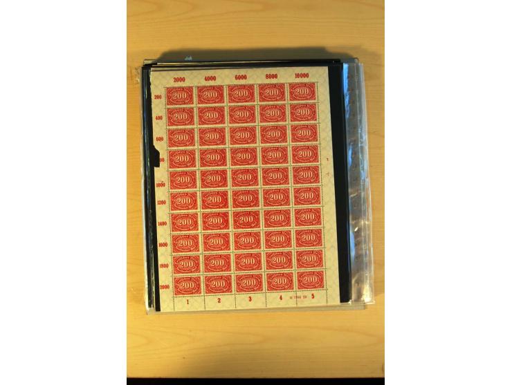 1920/23, Posten mit meist postfrischen Bogen und Bogenteilen mit DZ, HAN, Farben und weiteren Besonderheiten, meist Holztaube