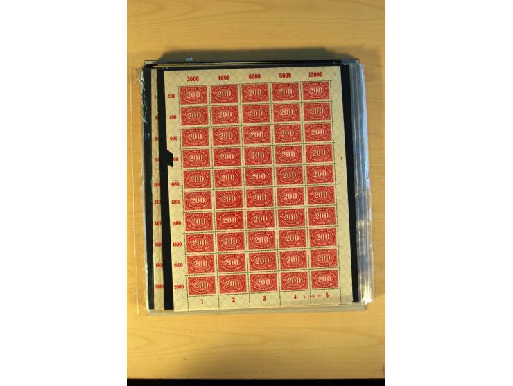 1920/23, Posten mit meist postfrischen Bogen und Bogenteilen mit DZ, HAN, Farben und weiteren Besonderheiten, meist Holztaube