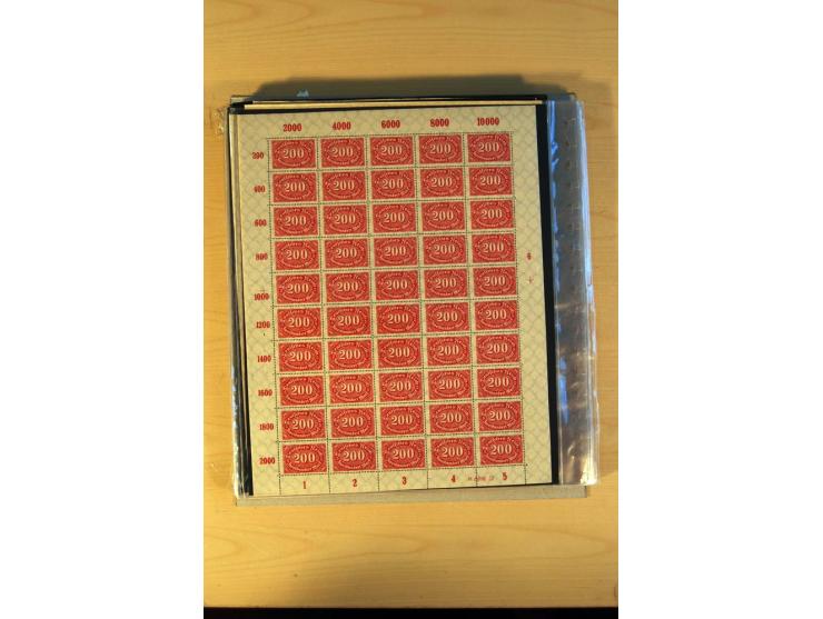 1920/23, Posten mit meist postfrischen Bogen und Bogenteilen mit DZ, HAN, Farben und weiteren Besonderheiten, meist Holztaube