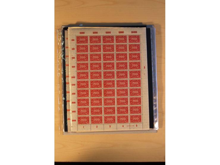 1920/23, Posten mit meist postfrischen Bogen und Bogenteilen mit DZ, HAN, Farben und weiteren Besonderheiten, meist Holztaube