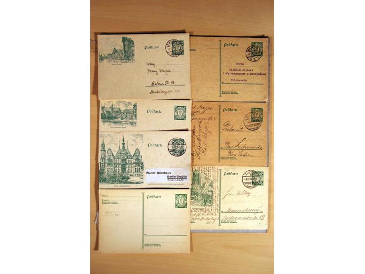 1920/39, über 200 Briefe und Karten mit Schwerpunkt bei den Ganzsachen, dabei viele Bildpost- und Sonderkarten, Halbamtliche 