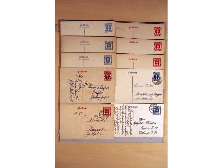 1920/39, über 200 Briefe und Karten mit Schwerpunkt bei den Ganzsachen, dabei viele Bildpost- und Sonderkarten, Halbamtliche 
