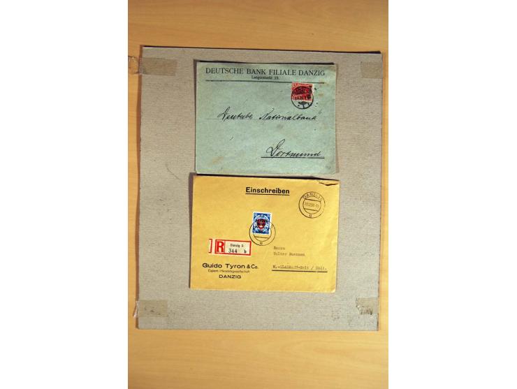 1920/39, über 200 Briefe und Karten mit Schwerpunkt bei den Ganzsachen, dabei viele Bildpost- und Sonderkarten, Halbamtliche 