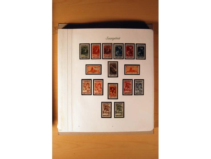 1920/34, ungebrauchte und postfrische sehr umfangreiche Sammlung mit einer Vielzahl von Aufdrucktypen, Abarten, ungezähnten W