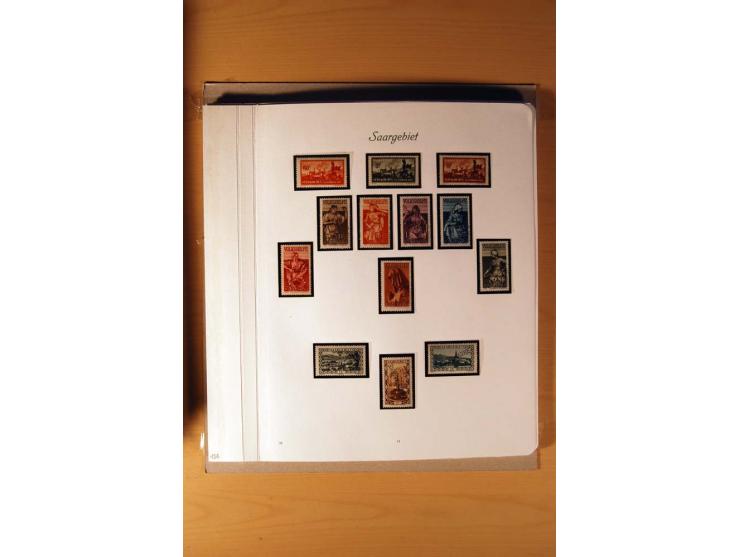 1920/34, ungebrauchte und postfrische sehr umfangreiche Sammlung mit einer Vielzahl von Aufdrucktypen, Abarten, ungezähnten W