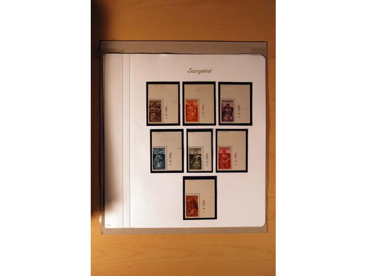 1920/34, ungebrauchte und postfrische sehr umfangreiche Sammlung mit einer Vielzahl von Aufdrucktypen, Abarten, ungezähnten W