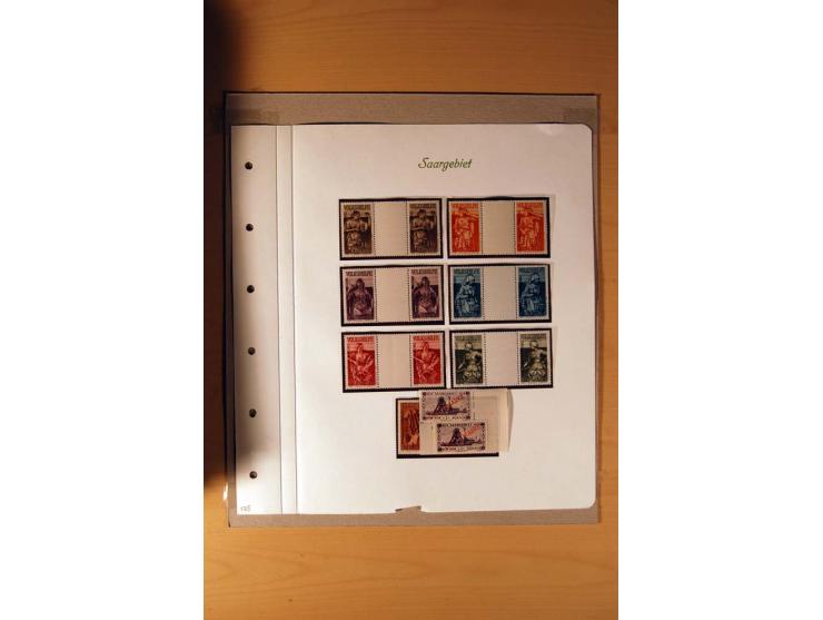 1920/34, ungebrauchte und postfrische sehr umfangreiche Sammlung mit einer Vielzahl von Aufdrucktypen, Abarten, ungezähnten W