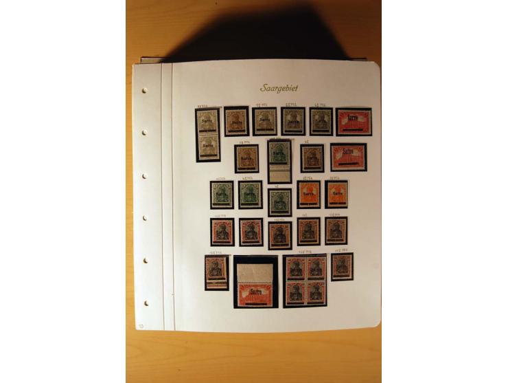 1920/34, ungebrauchte und postfrische sehr umfangreiche Sammlung mit einer Vielzahl von Aufdrucktypen, Abarten, ungezähnten W