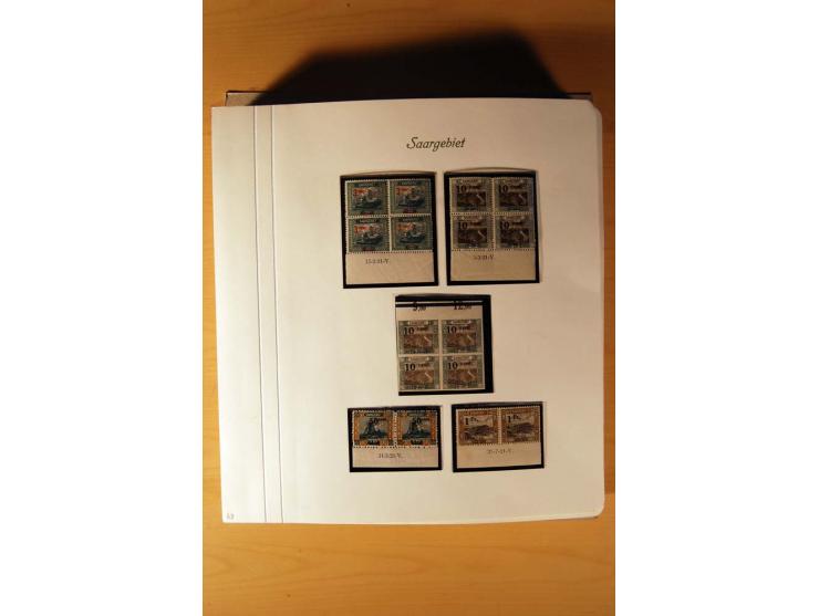 1920/34, ungebrauchte und postfrische sehr umfangreiche Sammlung mit einer Vielzahl von Aufdrucktypen, Abarten, ungezähnten W