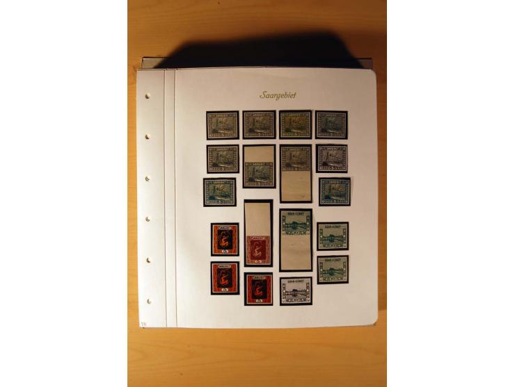 1920/34, ungebrauchte und postfrische sehr umfangreiche Sammlung mit einer Vielzahl von Aufdrucktypen, Abarten, ungezähnten W