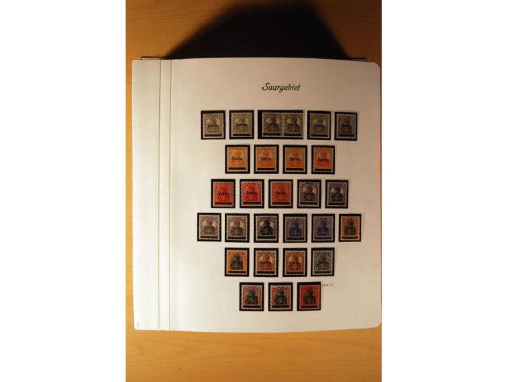 1920/34, ungebrauchte und postfrische sehr umfangreiche Sammlung mit einer Vielzahl von Aufdrucktypen, Abarten, ungezähnten W