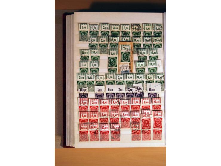 1951, Posthorn, umfangreiche gestempelte Spezialsammlung mit schönen Briefstücken, dabei waagerechte und senkrechte Paare, Vi
