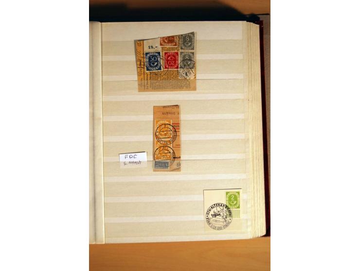 1951, Posthorn, umfangreiche gestempelte Spezialsammlung mit schönen Briefstücken, dabei waagerechte und senkrechte Paare, Vi
