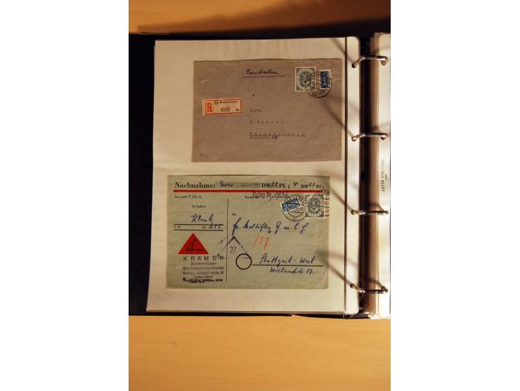 1951, POSTHORN, umfangreiche Sammlung mit einigen hundert Briefen, Karten und Paketkarten in 6 Ordnern inkl. 1 Band Ganzsache