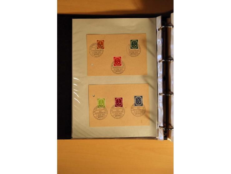 1951, POSTHORN, umfangreiche Sammlung mit einigen hundert Briefen, Karten und Paketkarten in 6 Ordnern inkl. 1 Band Ganzsache