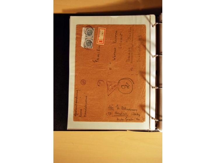 1951, POSTHORN, umfangreiche Sammlung mit einigen hundert Briefen, Karten und Paketkarten in 6 Ordnern inkl. 1 Band Ganzsache
