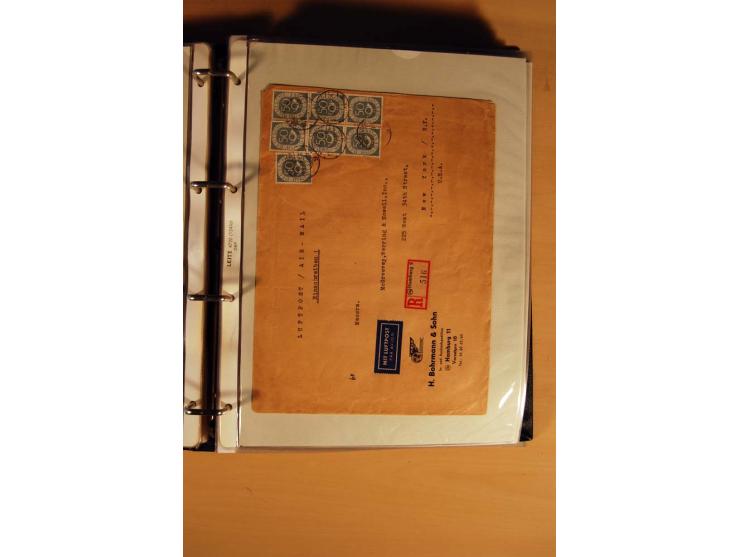 1951, POSTHORN, umfangreiche Sammlung mit einigen hundert Briefen, Karten und Paketkarten in 6 Ordnern inkl. 1 Band Ganzsache