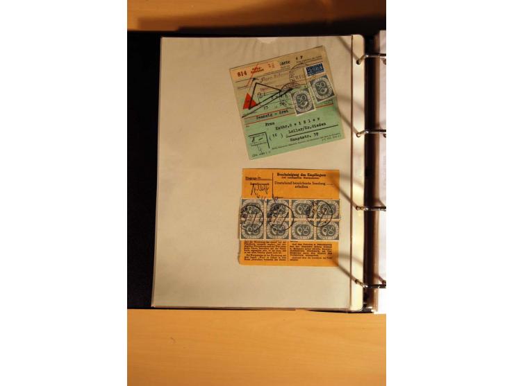 1951, POSTHORN, umfangreiche Sammlung mit einigen hundert Briefen, Karten und Paketkarten in 6 Ordnern inkl. 1 Band Ganzsache