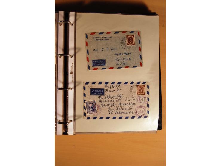 1951, POSTHORN, umfangreiche Sammlung mit einigen hundert Briefen, Karten und Paketkarten in 6 Ordnern inkl. 1 Band Ganzsache