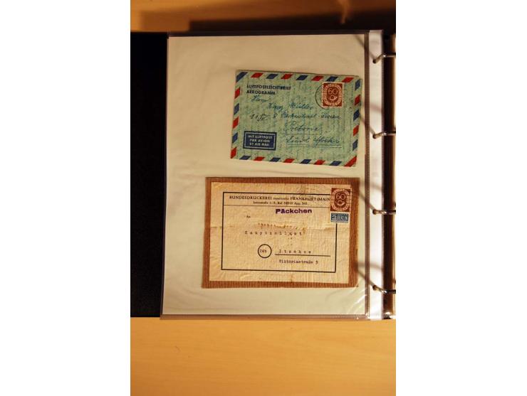 1951, POSTHORN, umfangreiche Sammlung mit einigen hundert Briefen, Karten und Paketkarten in 6 Ordnern inkl. 1 Band Ganzsache