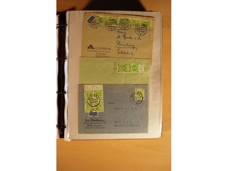 1951, POSTHORN, umfangreiche Sammlung mit einigen hundert Briefen, Karten und Paketkarten in 6 Ordnern inkl. 1 Band Ganzsache