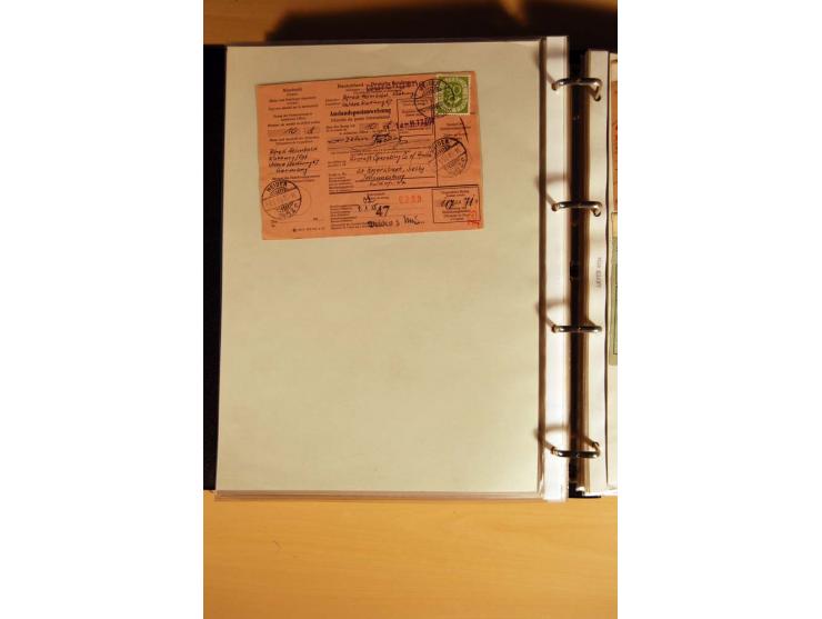 1951, POSTHORN, umfangreiche Sammlung mit einigen hundert Briefen, Karten und Paketkarten in 6 Ordnern inkl. 1 Band Ganzsache