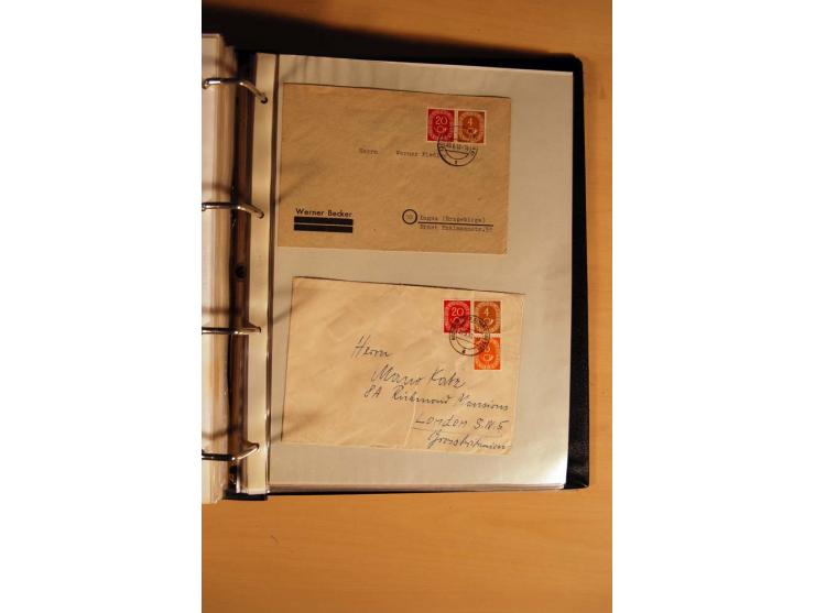 1951, POSTHORN, umfangreiche Sammlung mit einigen hundert Briefen, Karten und Paketkarten in 6 Ordnern inkl. 1 Band Ganzsache