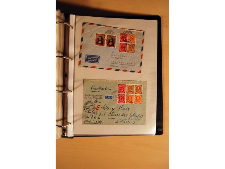 1951, POSTHORN, umfangreiche Sammlung mit einigen hundert Briefen, Karten und Paketkarten in 6 Ordnern inkl. 1 Band Ganzsache