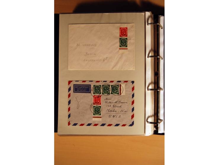1951, POSTHORN, umfangreiche Sammlung mit einigen hundert Briefen, Karten und Paketkarten in 6 Ordnern inkl. 1 Band Ganzsache