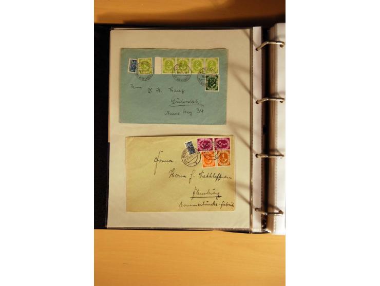 1951, POSTHORN, umfangreiche Sammlung mit einigen hundert Briefen, Karten und Paketkarten in 6 Ordnern inkl. 1 Band Ganzsache