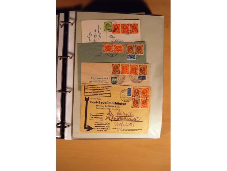 1951, POSTHORN, umfangreiche Sammlung mit einigen hundert Briefen, Karten und Paketkarten in 6 Ordnern inkl. 1 Band Ganzsache